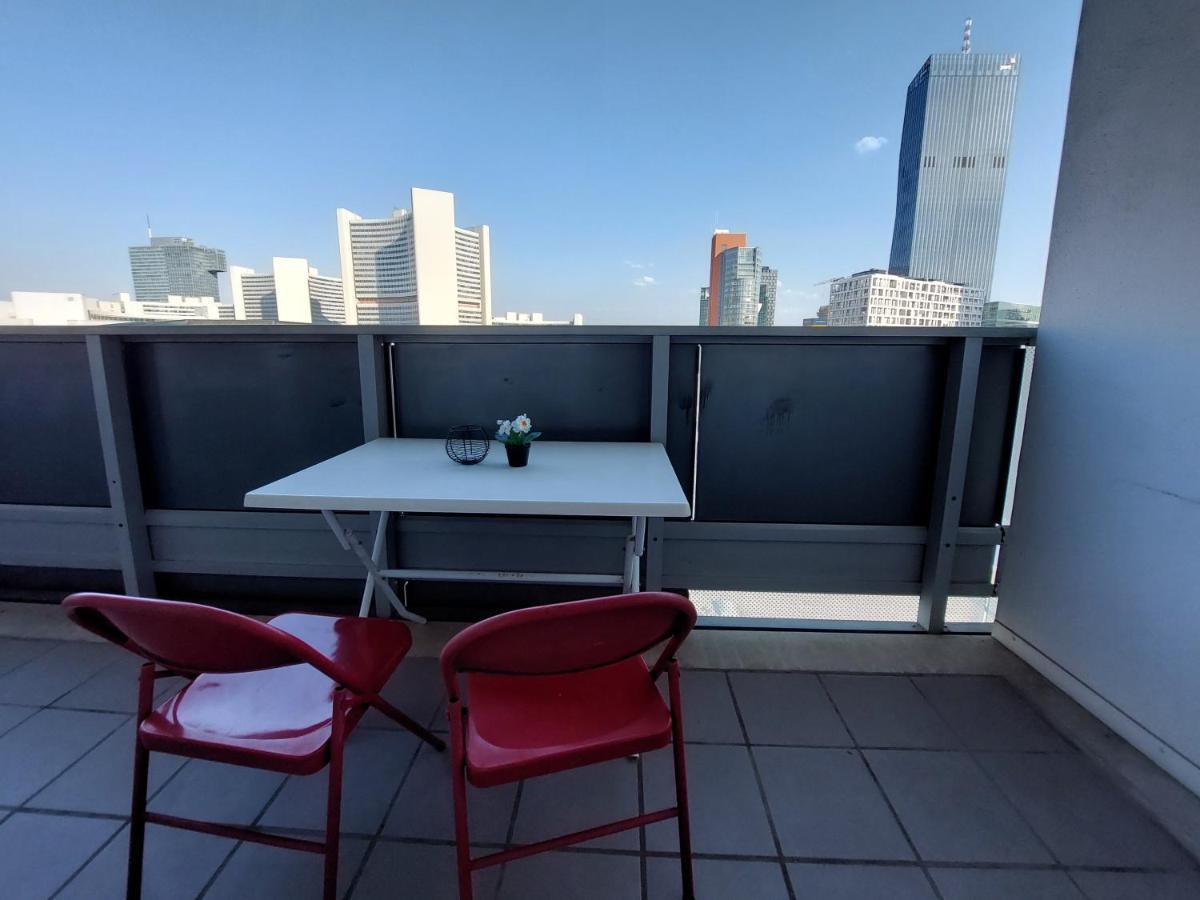 Tower With Private Terrace Next To Uno * Vienne